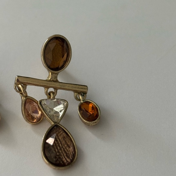 5/$20 Brown shades A New Day earrings - Picture 2 of 4